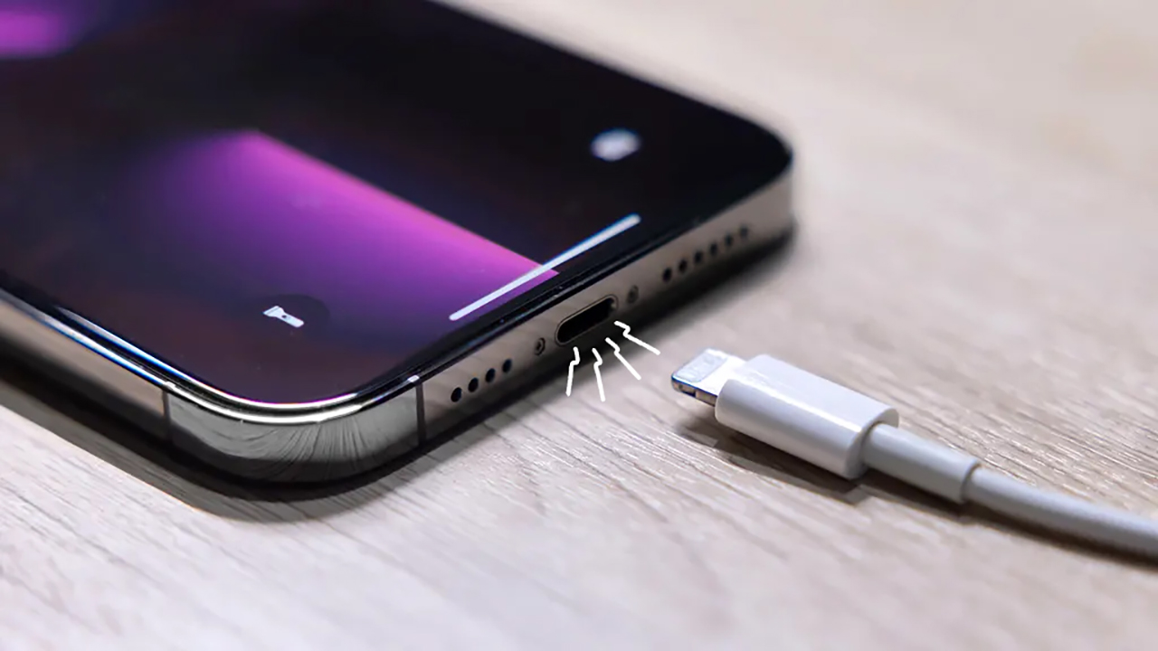 CÁCH KHẮC PHỤC DÂY SẠC IPHONE BỊ ĐỨT HIỆU QUẢ TẠI NHÀ